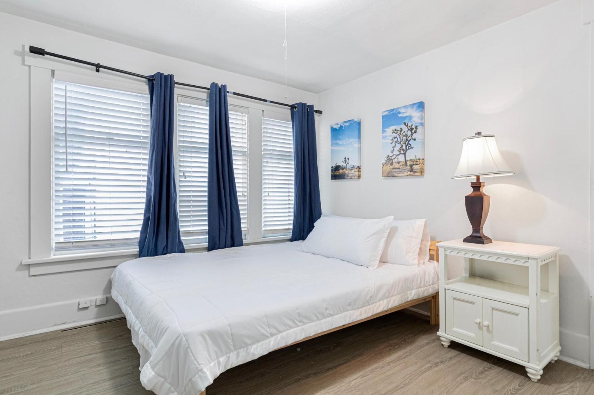 Vintage 3 Bedroom Home In Prime Eastlake Seattle With Private Parking Dış mekan fotoğraf