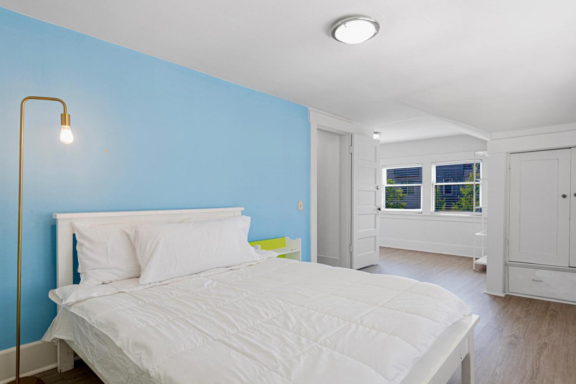 Vintage 3 Bedroom Home In Prime Eastlake Seattle With Private Parking Dış mekan fotoğraf