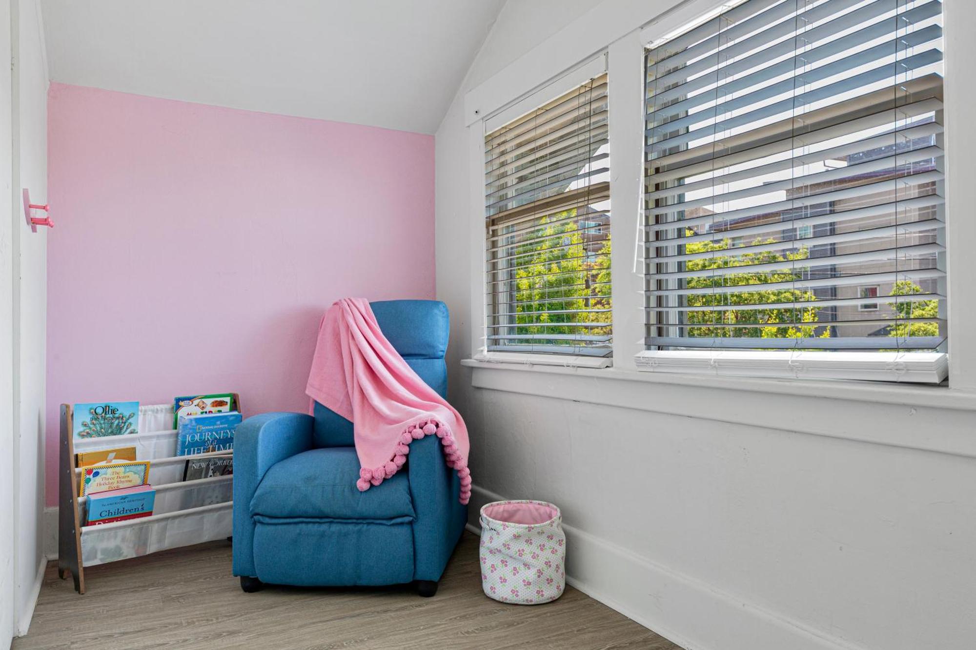 Vintage 3 Bedroom Home In Prime Eastlake Seattle With Private Parking Dış mekan fotoğraf